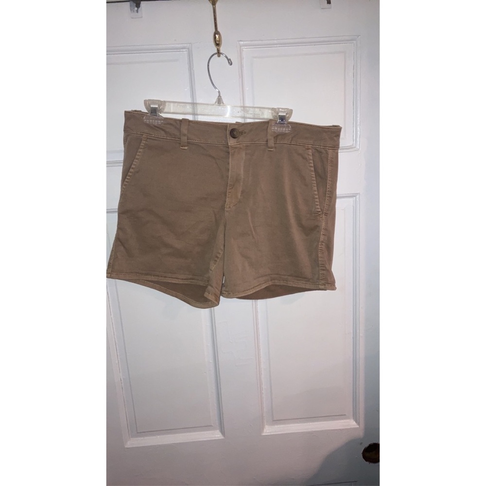 American Eagle Midi Shorts Khaki Tan Size 14
